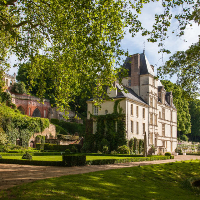 Château de Poncé-sur-le-Loir (72)