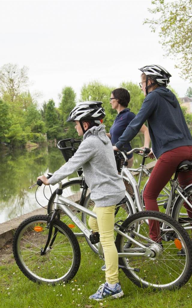 Ballade à vélo dans La Flèche au bord du Loir